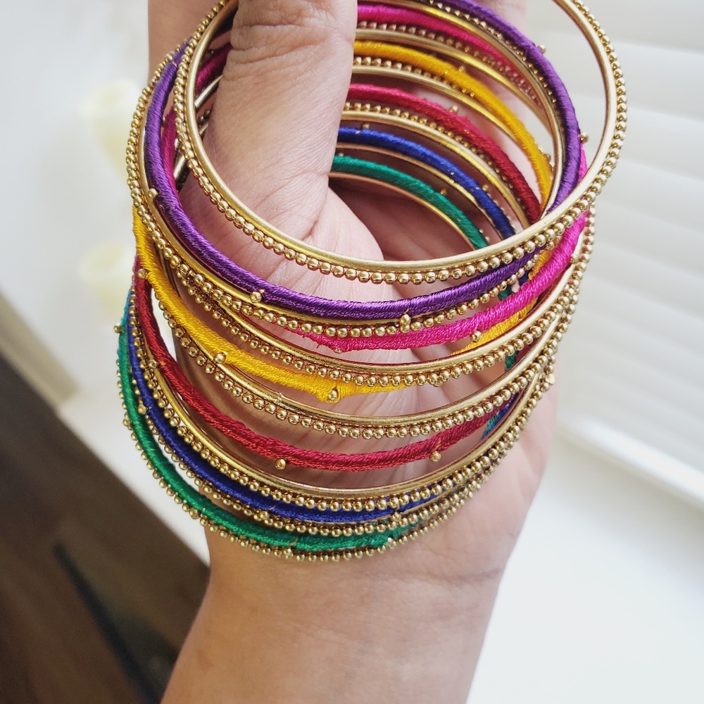 Hand-made Threaded Bangles - Picture 2 of 4